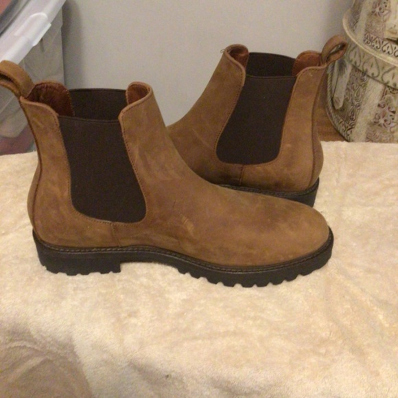 PATINA a slip on Leather ankle boot Sz 9 main image 4